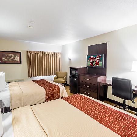 Red Roof Inn Plus+ South Deerfield - Amherst Zewnętrze zdjęcie