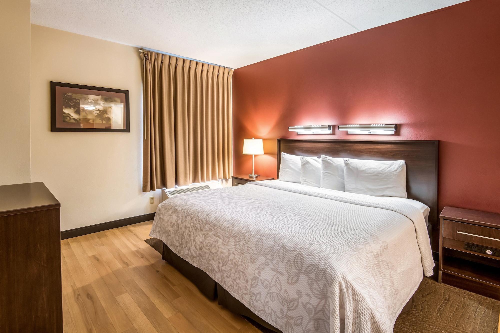 Red Roof Inn Plus+ South Deerfield - Amherst Zewnętrze zdjęcie