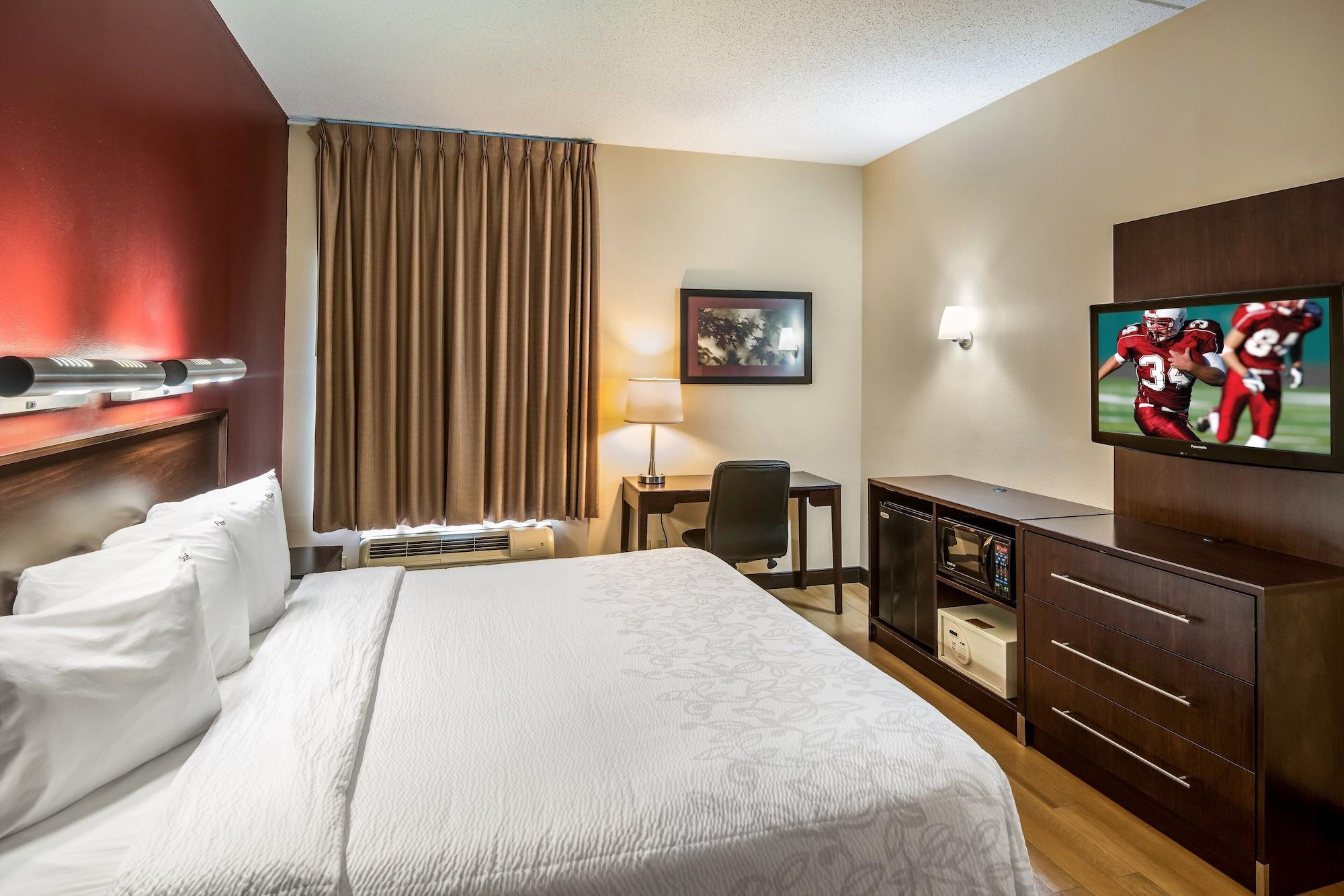 Red Roof Inn Plus+ South Deerfield - Amherst Zewnętrze zdjęcie