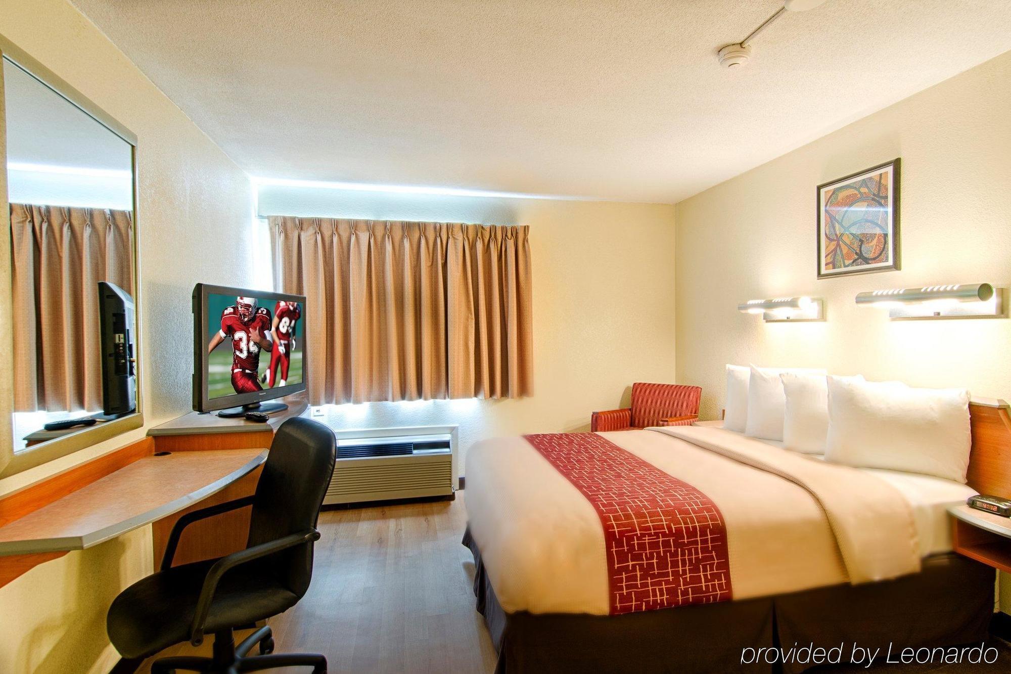 Red Roof Inn Plus+ South Deerfield - Amherst Zewnętrze zdjęcie