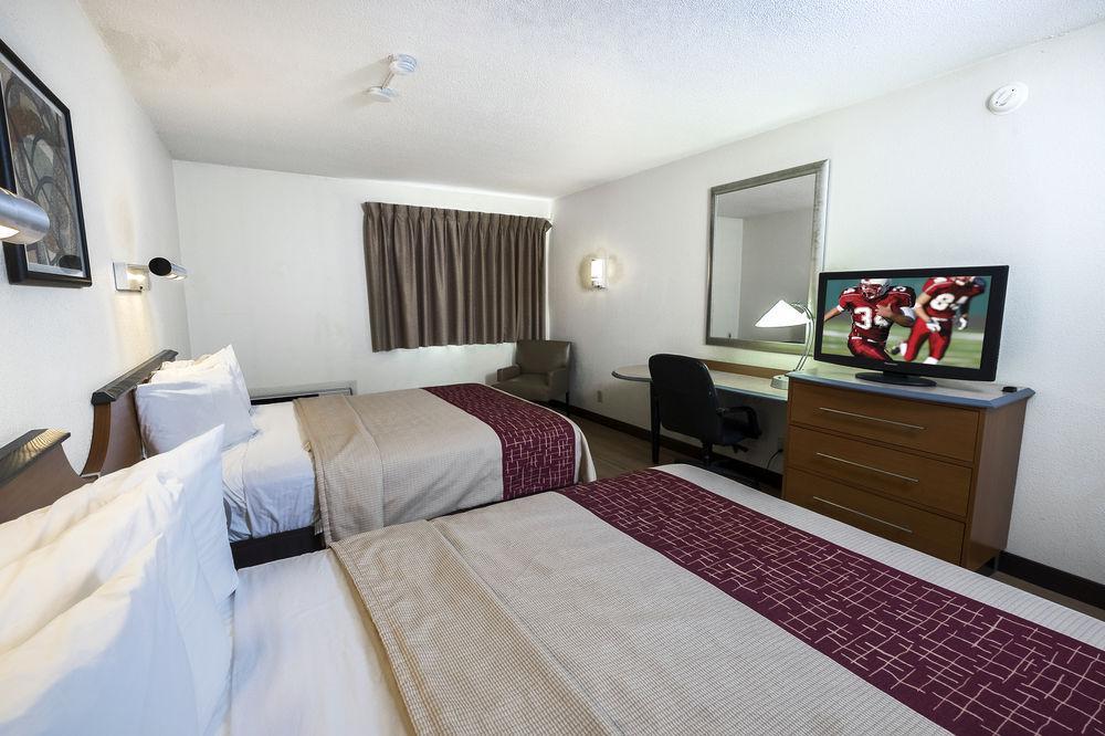 Red Roof Inn Plus+ South Deerfield - Amherst Zewnętrze zdjęcie